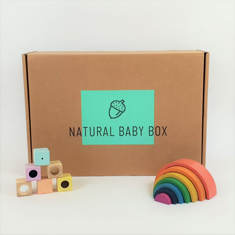 Developmental Play Box12-15 Months – naturalbabybox.co.uk