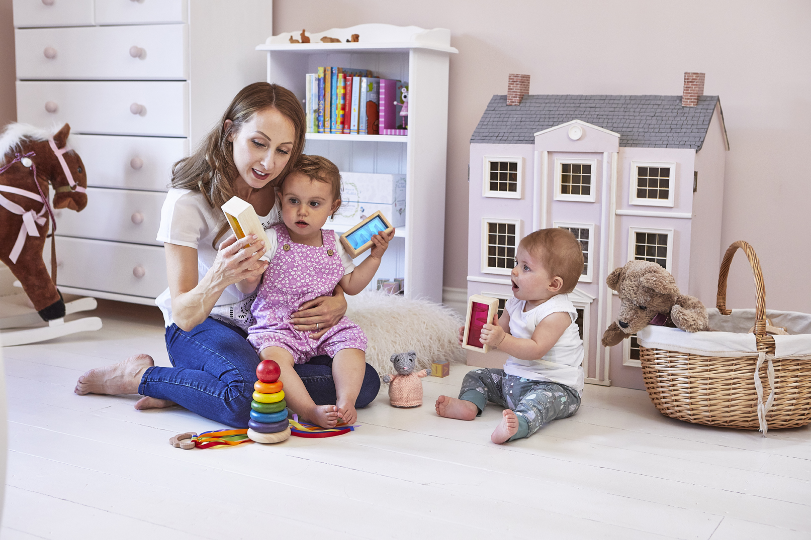 Sharing…How do we encourage sharing in toddlers? naturalbabybox.co.uk